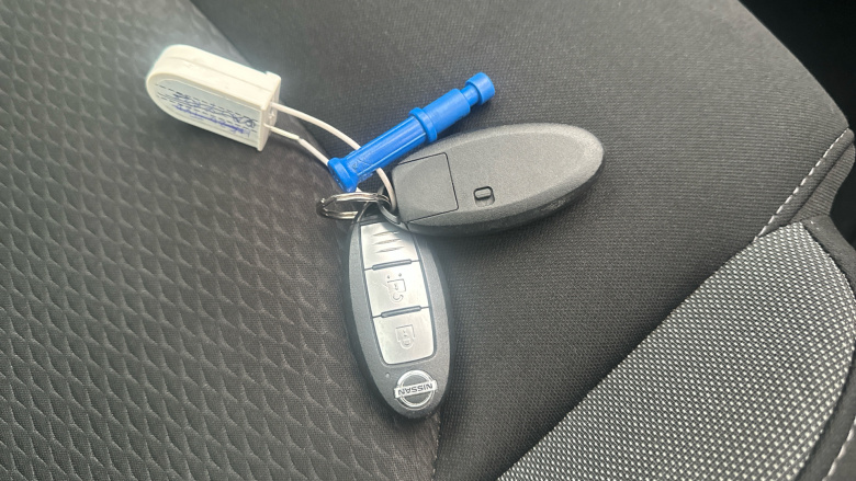 Nissan Qashqai 1.3 DiG-T N-Connecta 5dr Petrol Hatchback